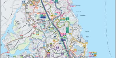 地図の北海岸にオークランド